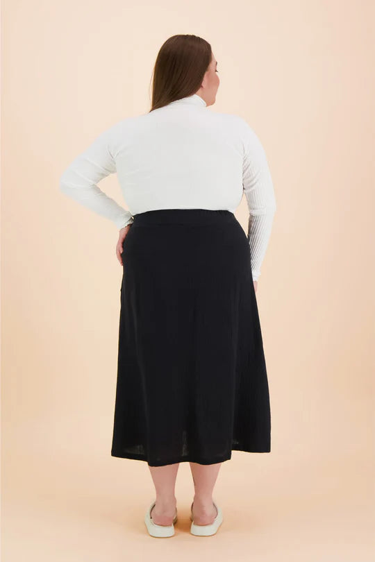 Button Skirt - Black