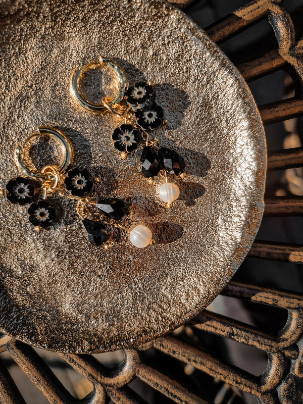 Cara Mia Black - korvakorut