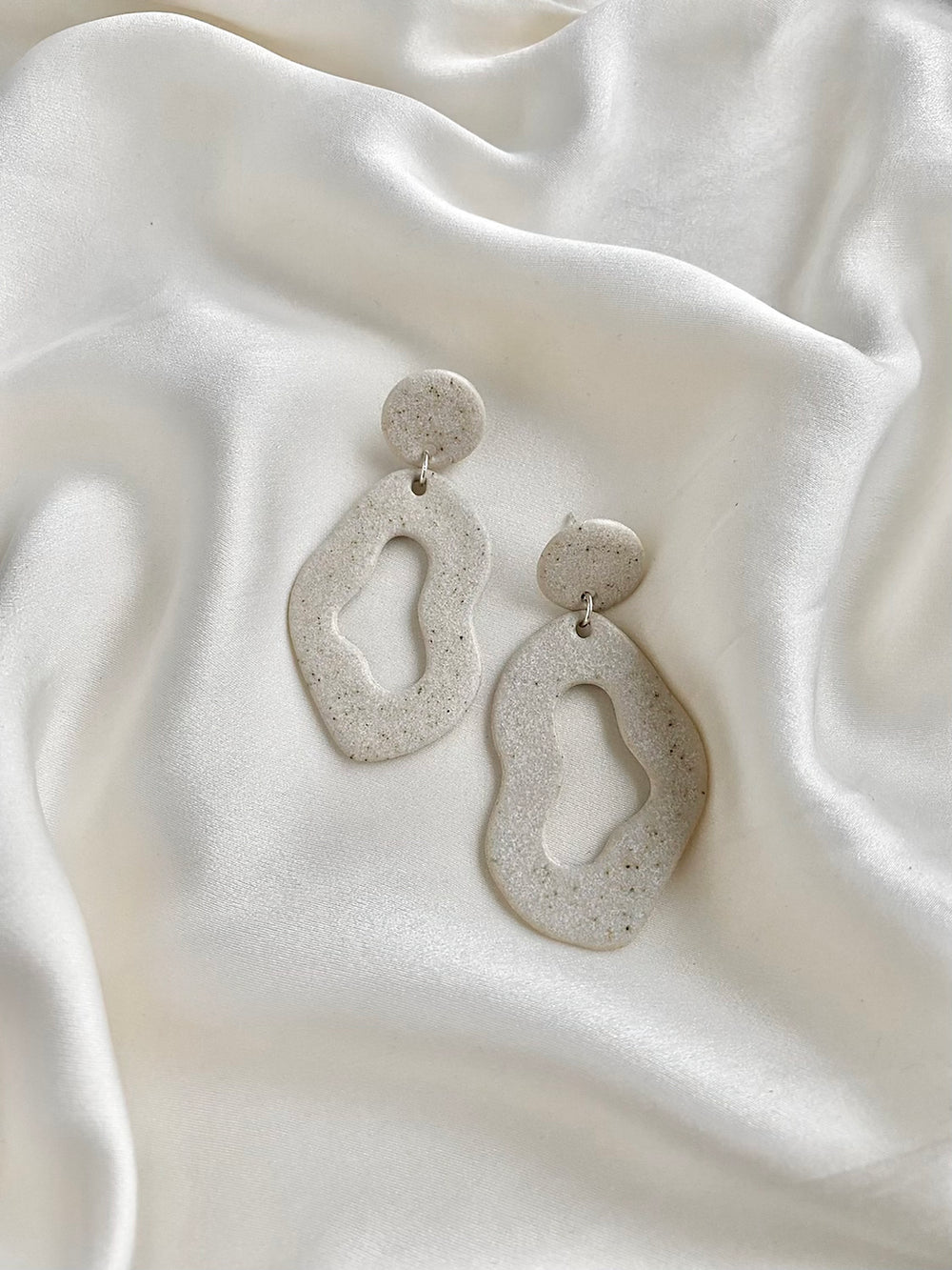 Altaluna Earrings - Cream