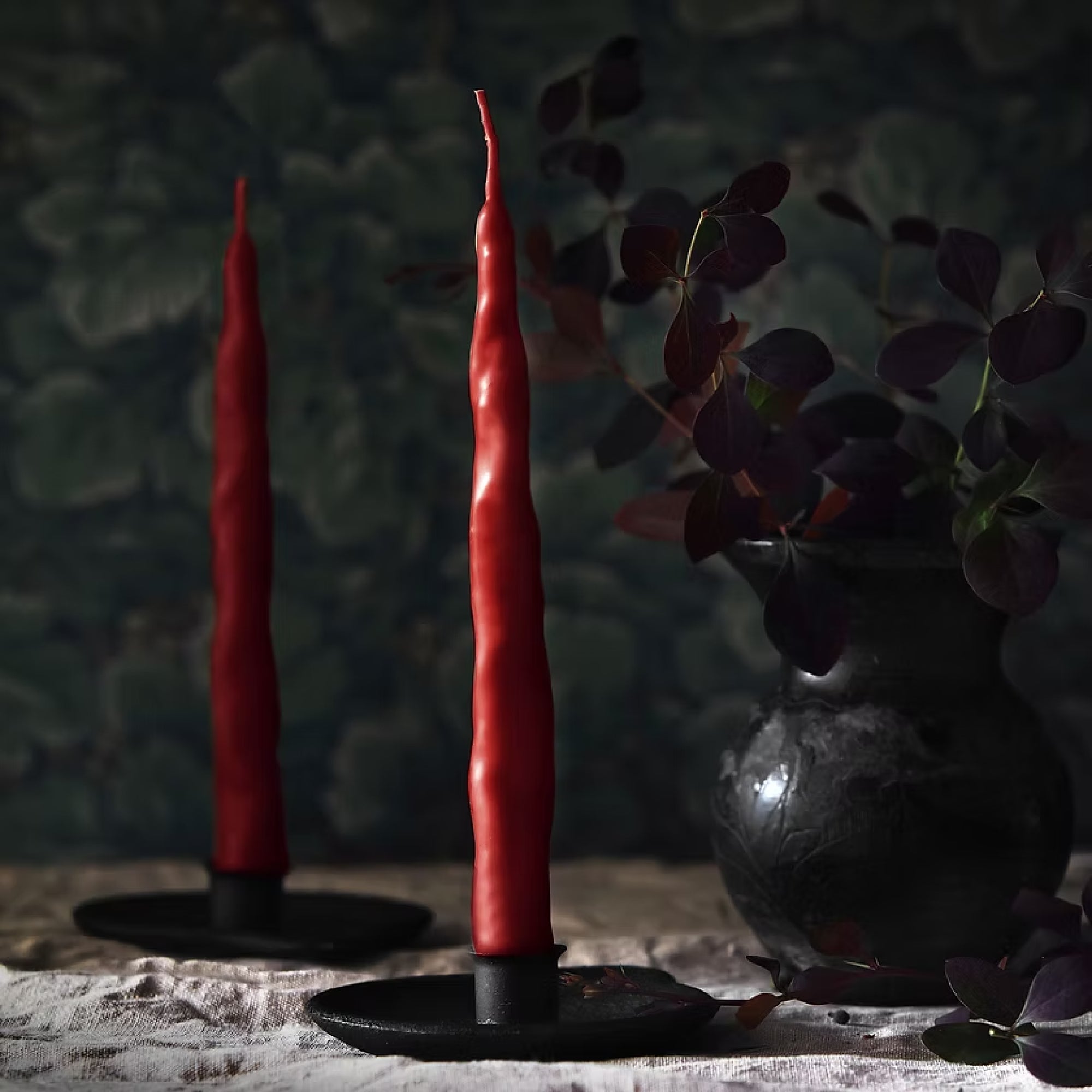 Mehiläisvahakynttilä A&O - Puolukka