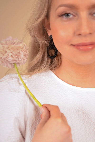 Gia Earrings - Black