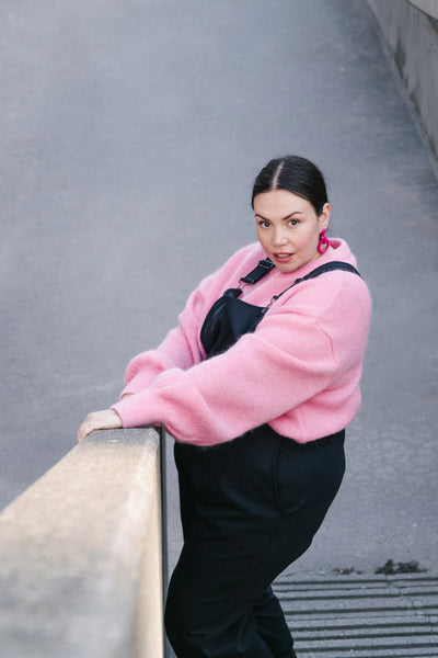 Gia Earrings - Hot Pink