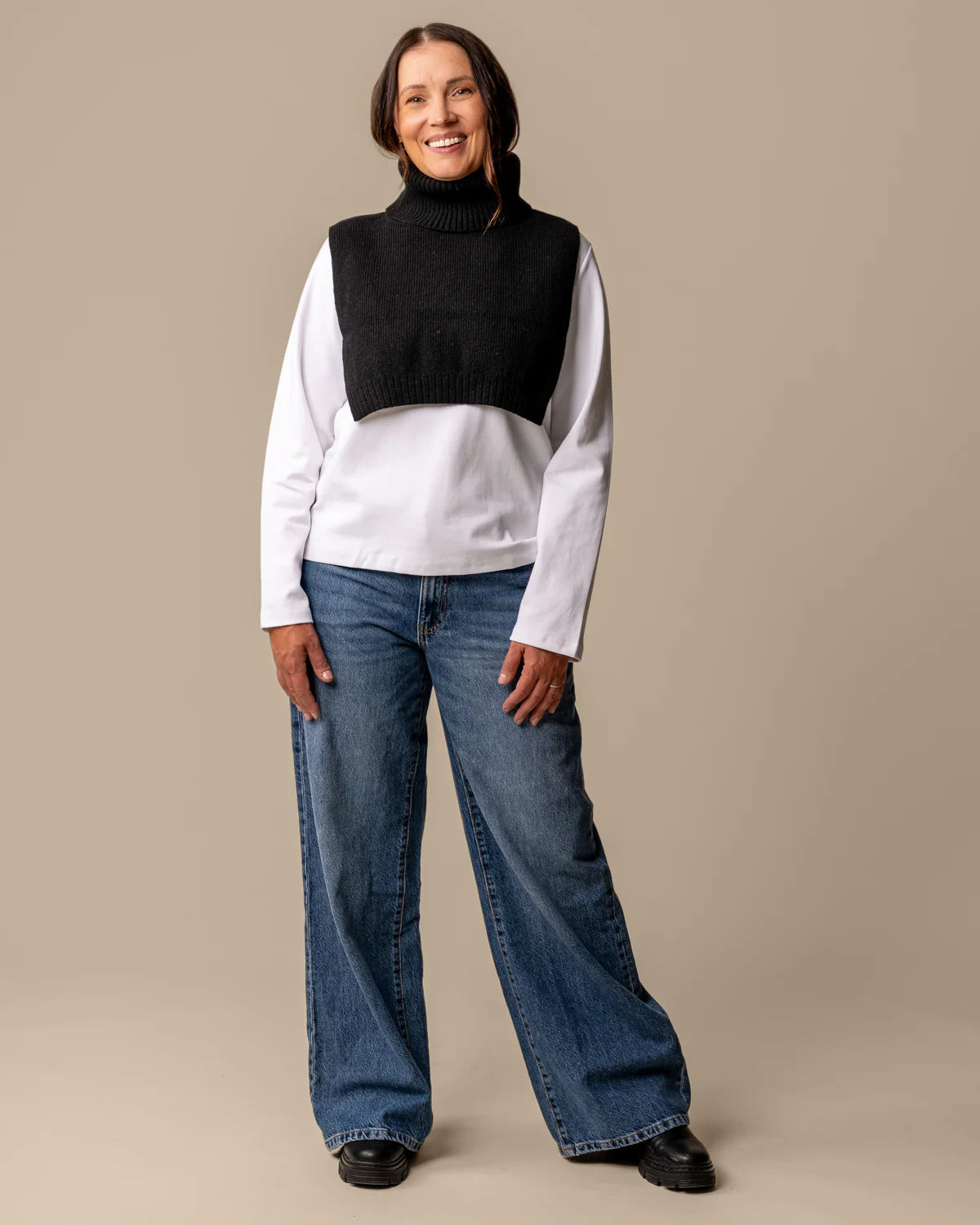 Halla Kauluri - Musta