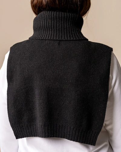 Halla Kauluri - Musta