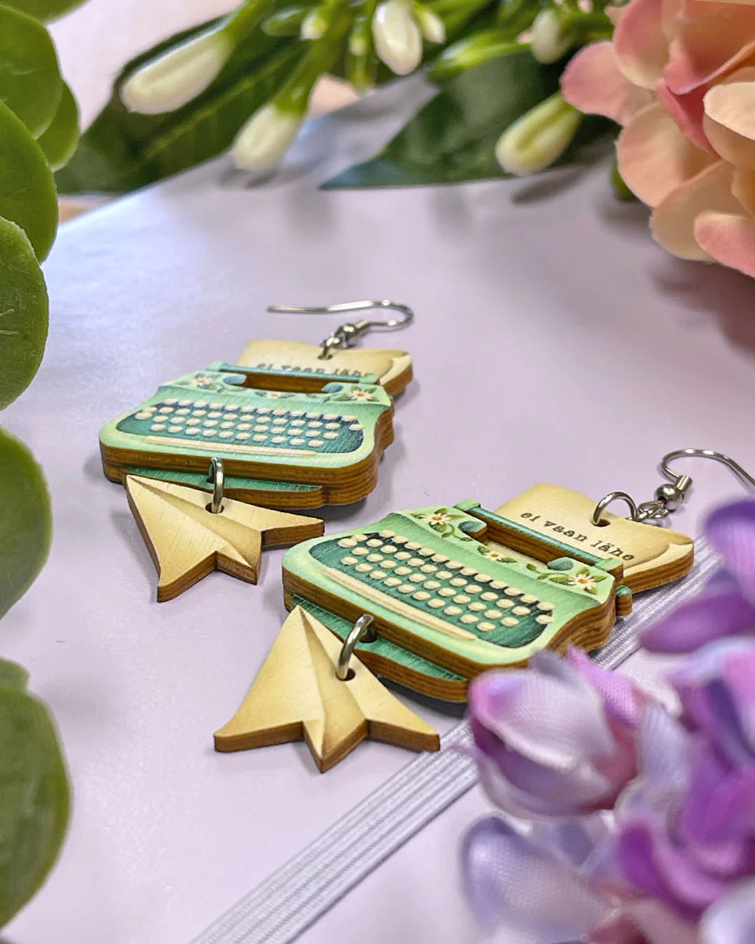 Kirjoituskone Minttu - koukku