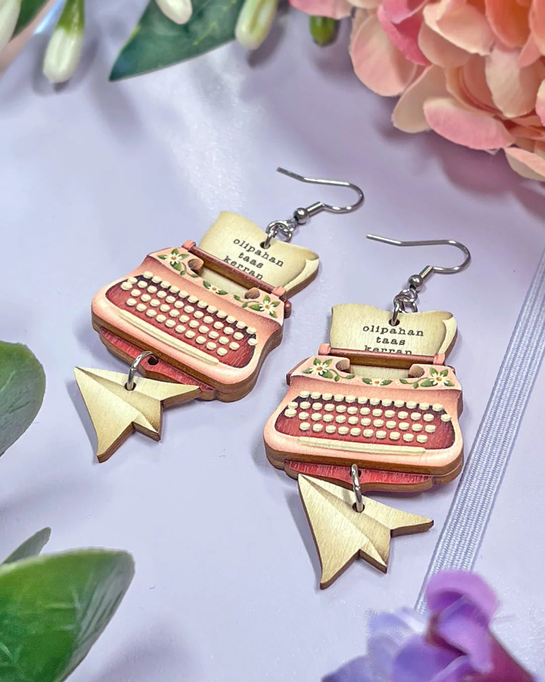 Kirjoituskone Puna - koukku