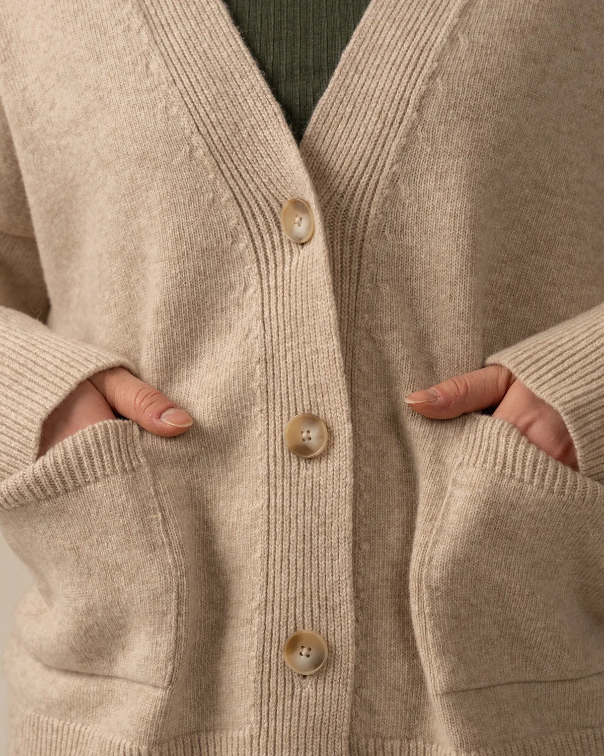 Kaste Neuletakki - Beige