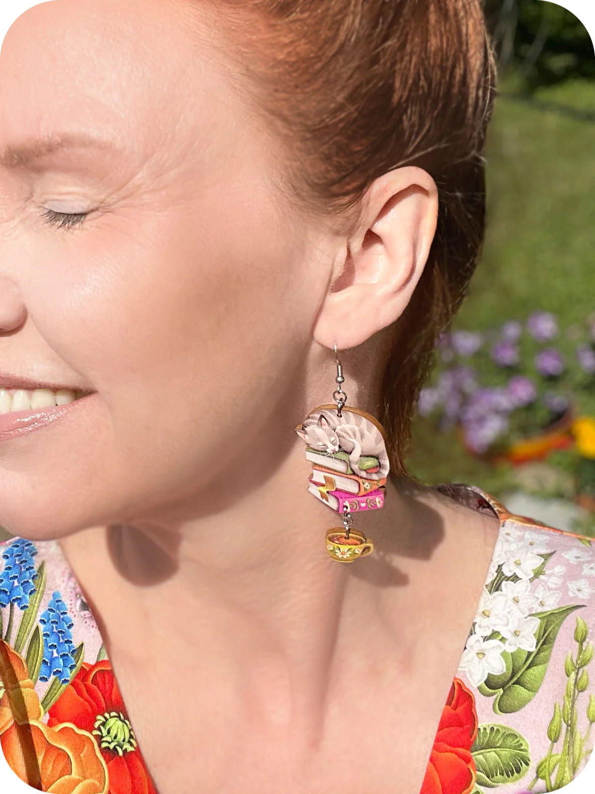 Kirjavakissa - koukku