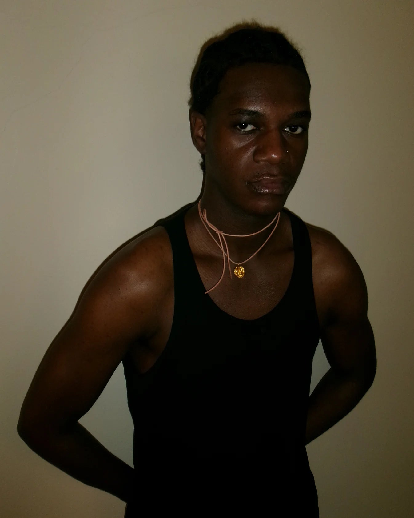 Chestnut Pendant Gold