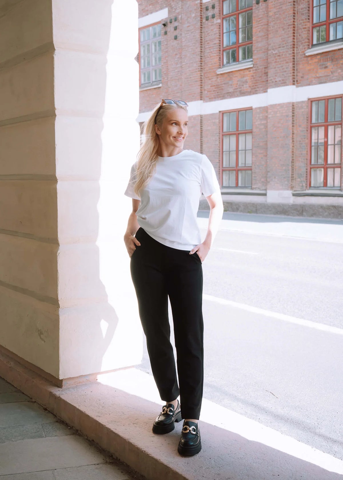 Comfy Straight Pants - Black