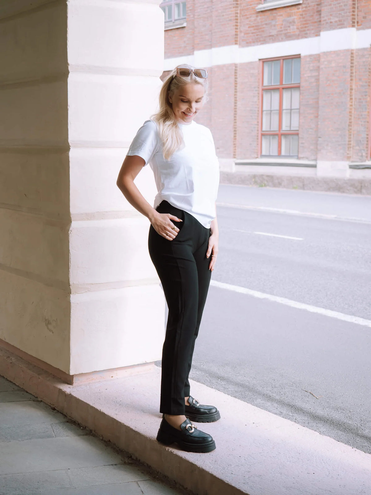 Comfy Straight Pants - Black