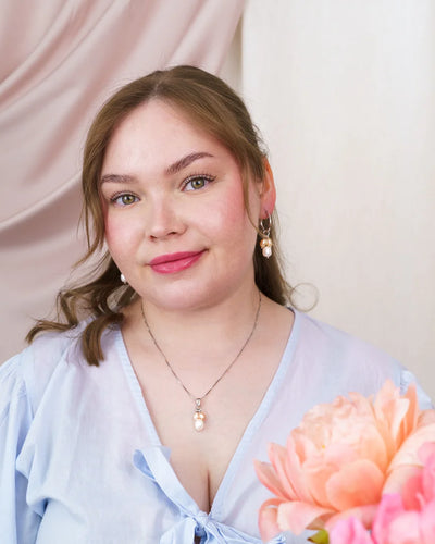 Nelmi Kaulakoru - Hopea