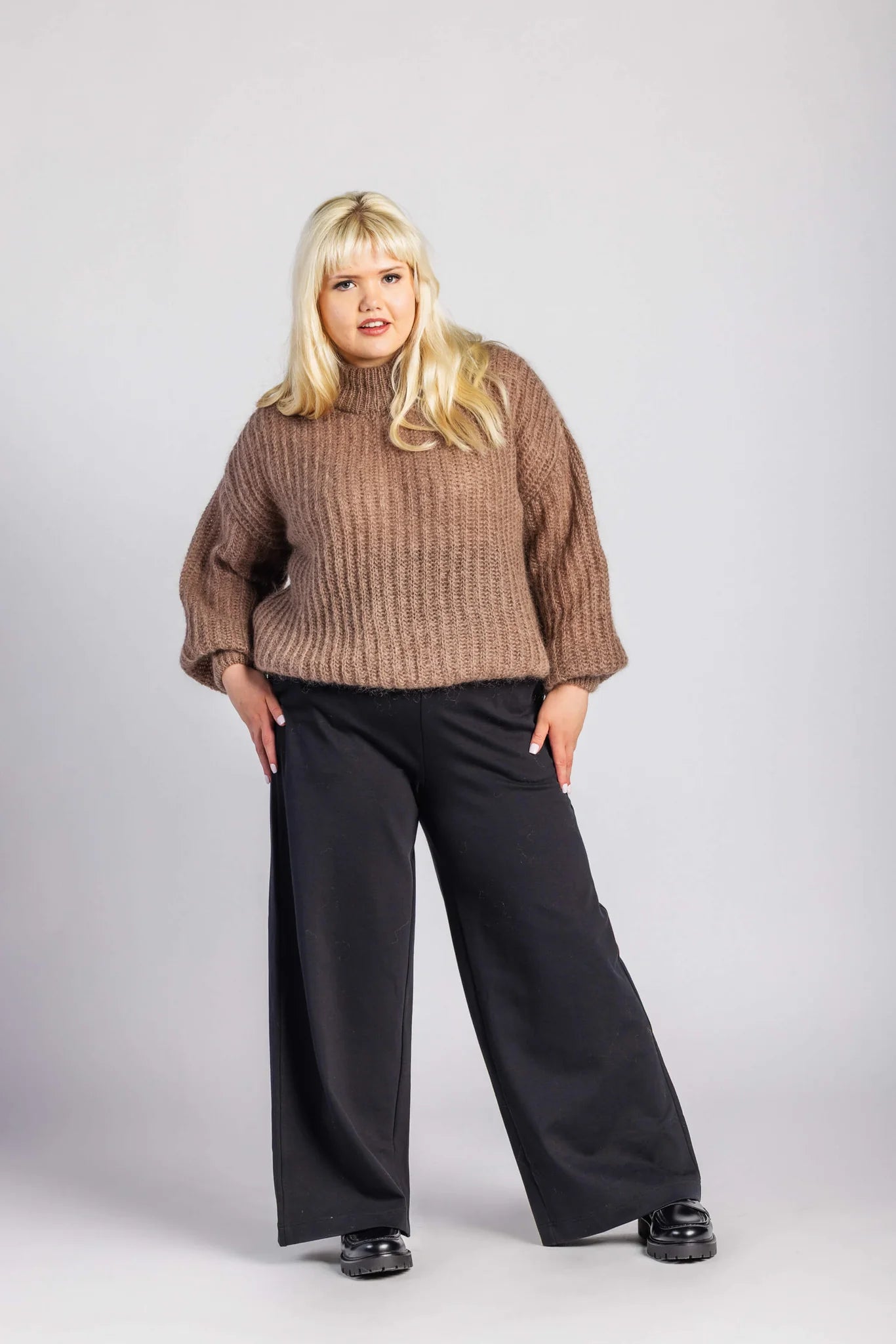 Robin Mohair Knit - Taupe