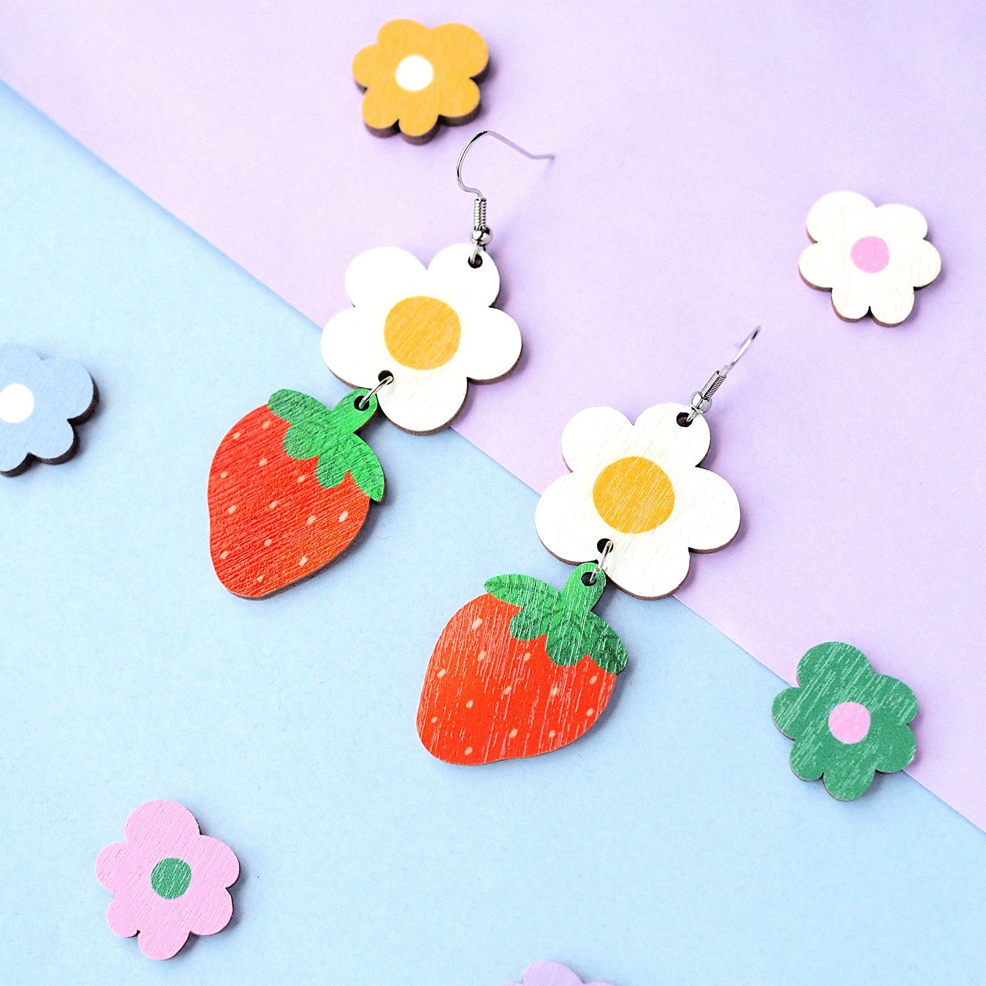 Kukkiva Mansikka - korvikset