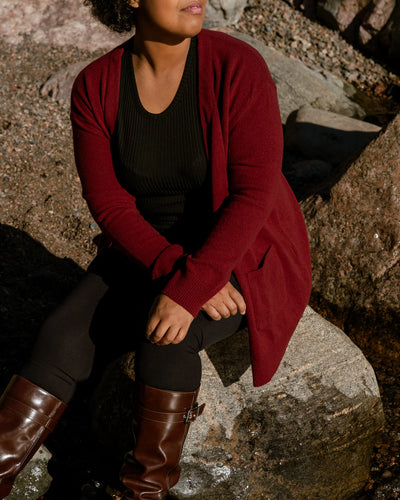 Tyyni Neuletakki - Burgundy