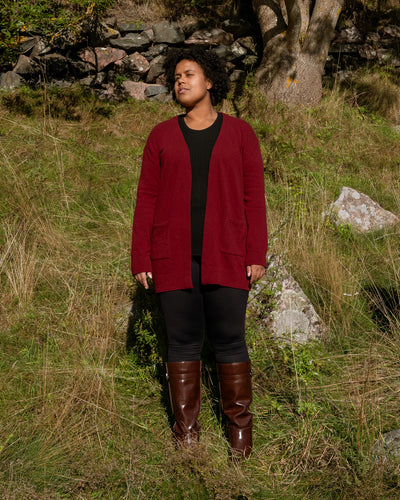 Tyyni Neuletakki - Burgundy