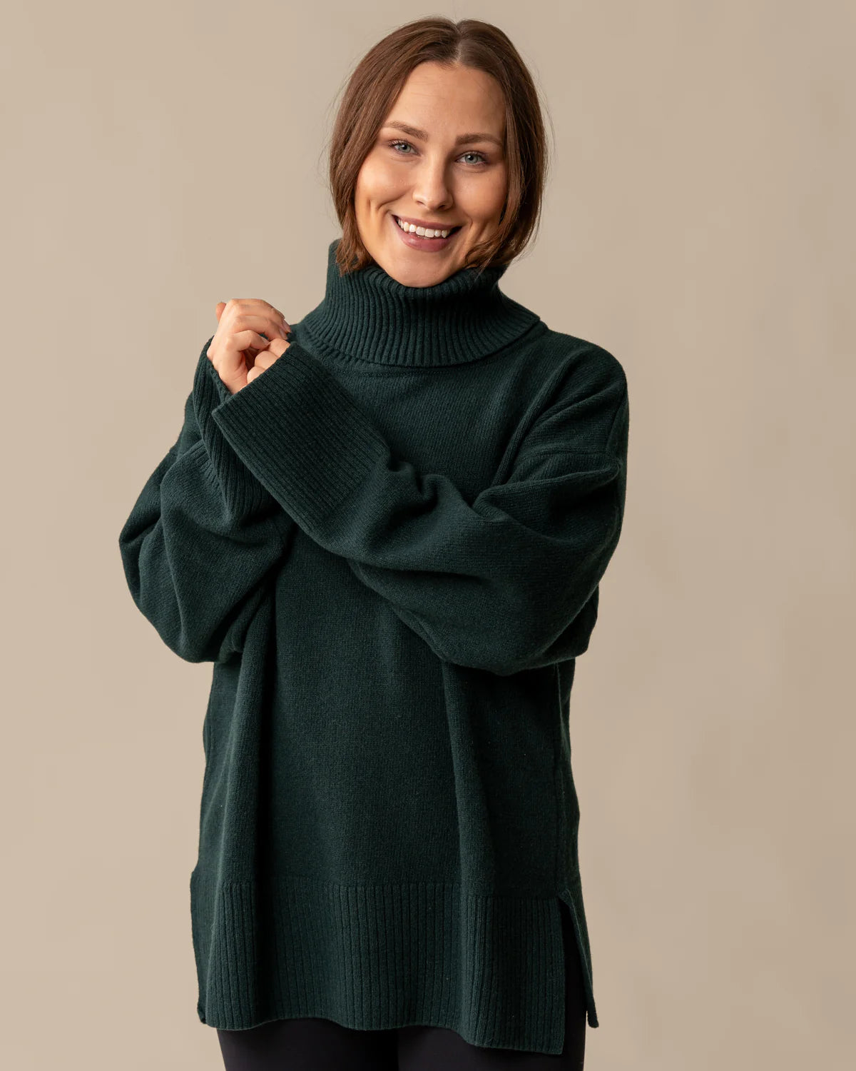 Utu Pooloneule - Tummanvihreä