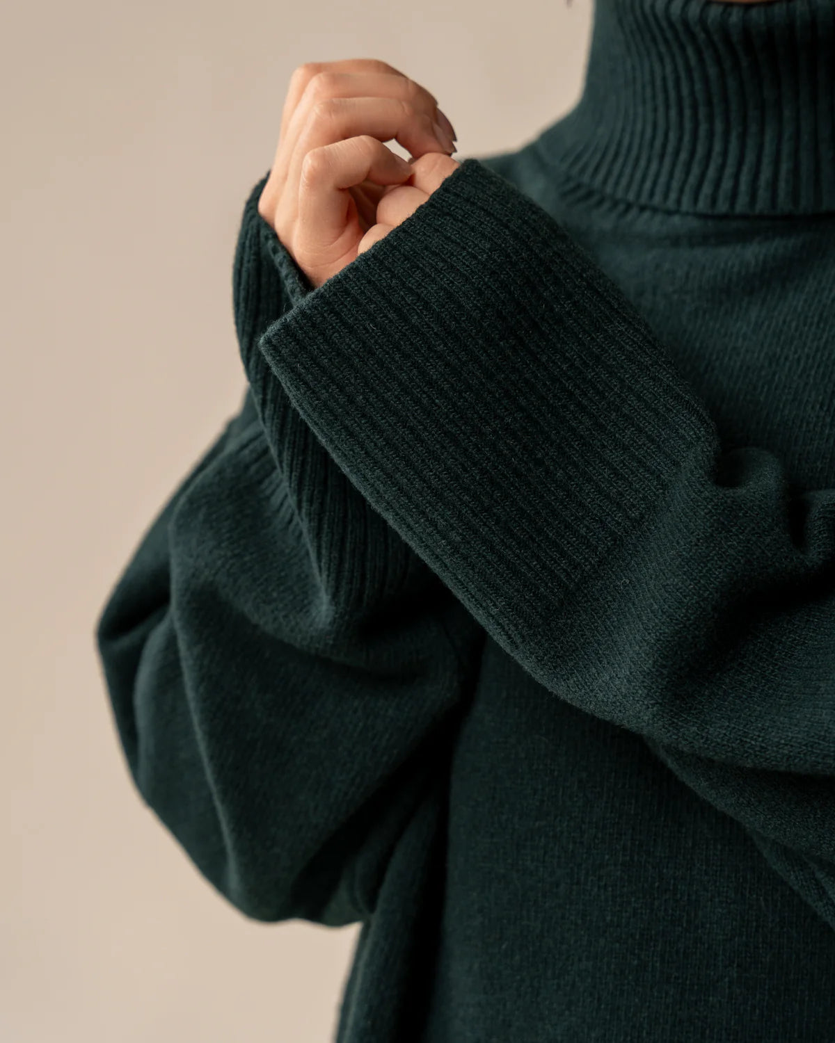 Utu Pooloneule - Tummanvihreä