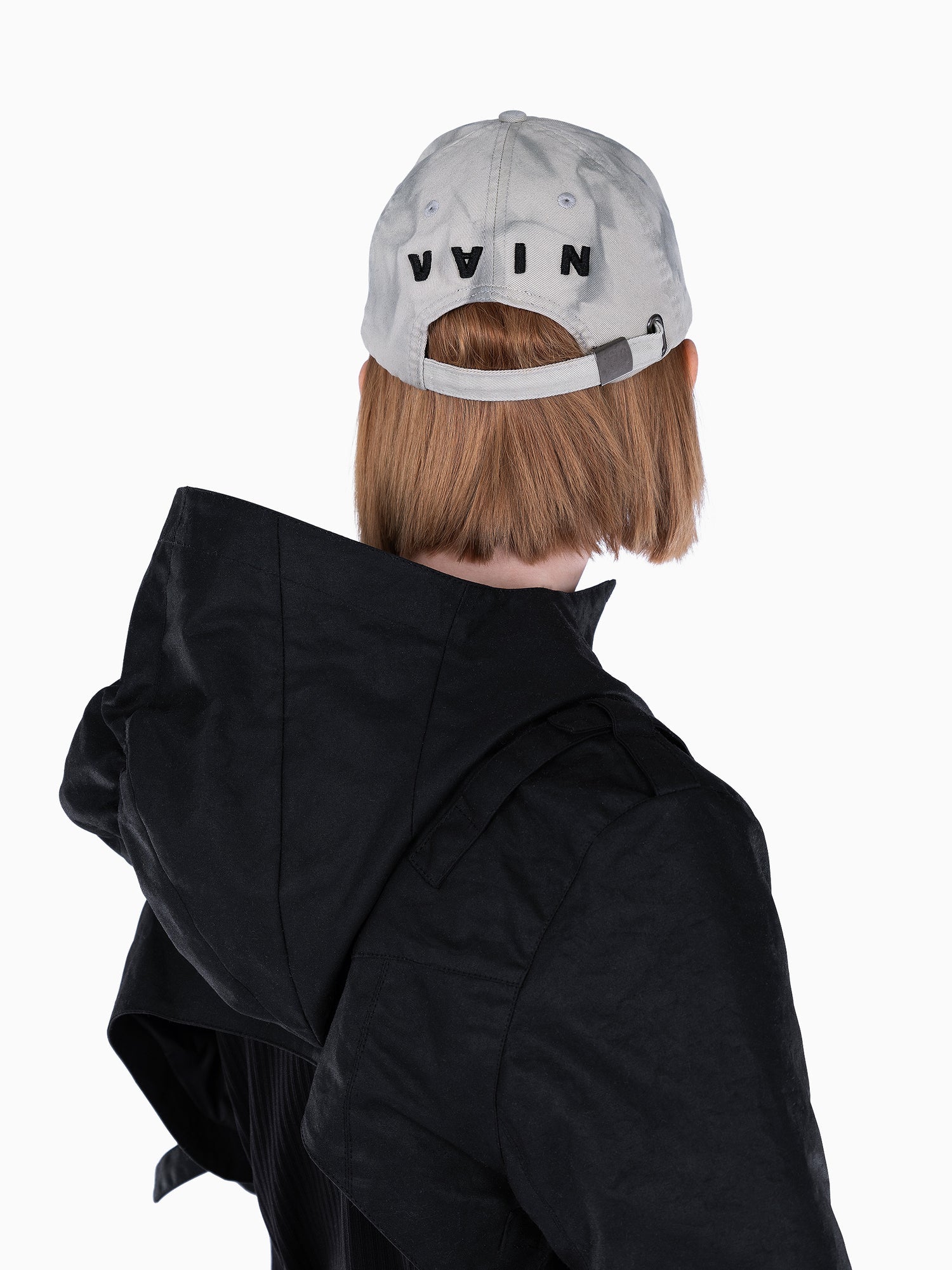 <3 Cap Dusty White
