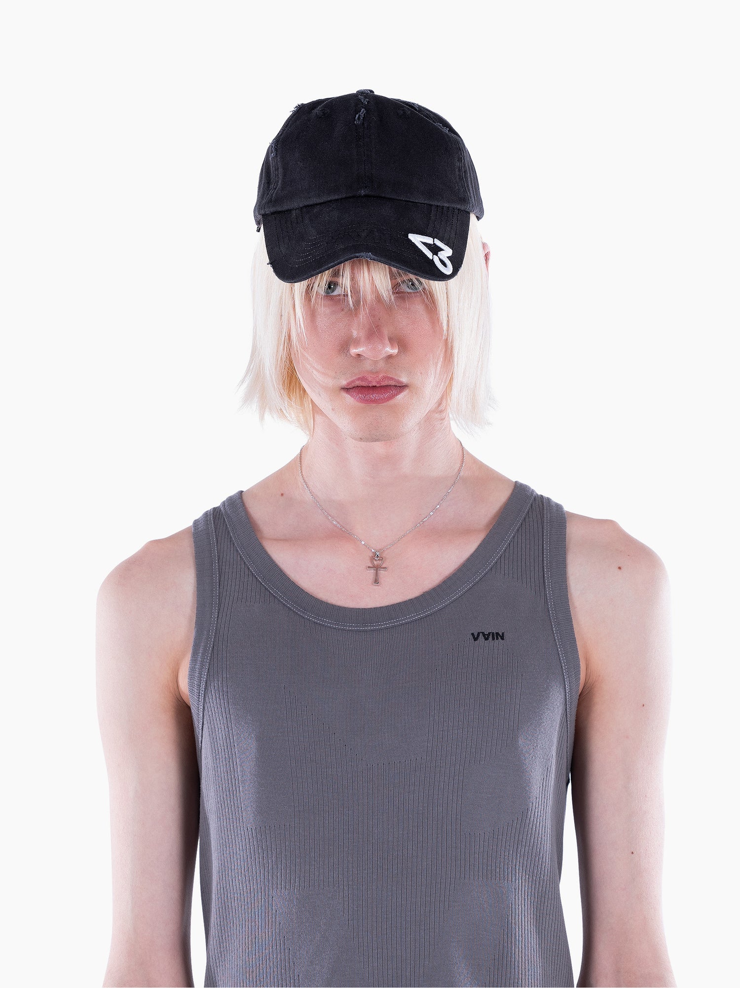 <3 Cap Black