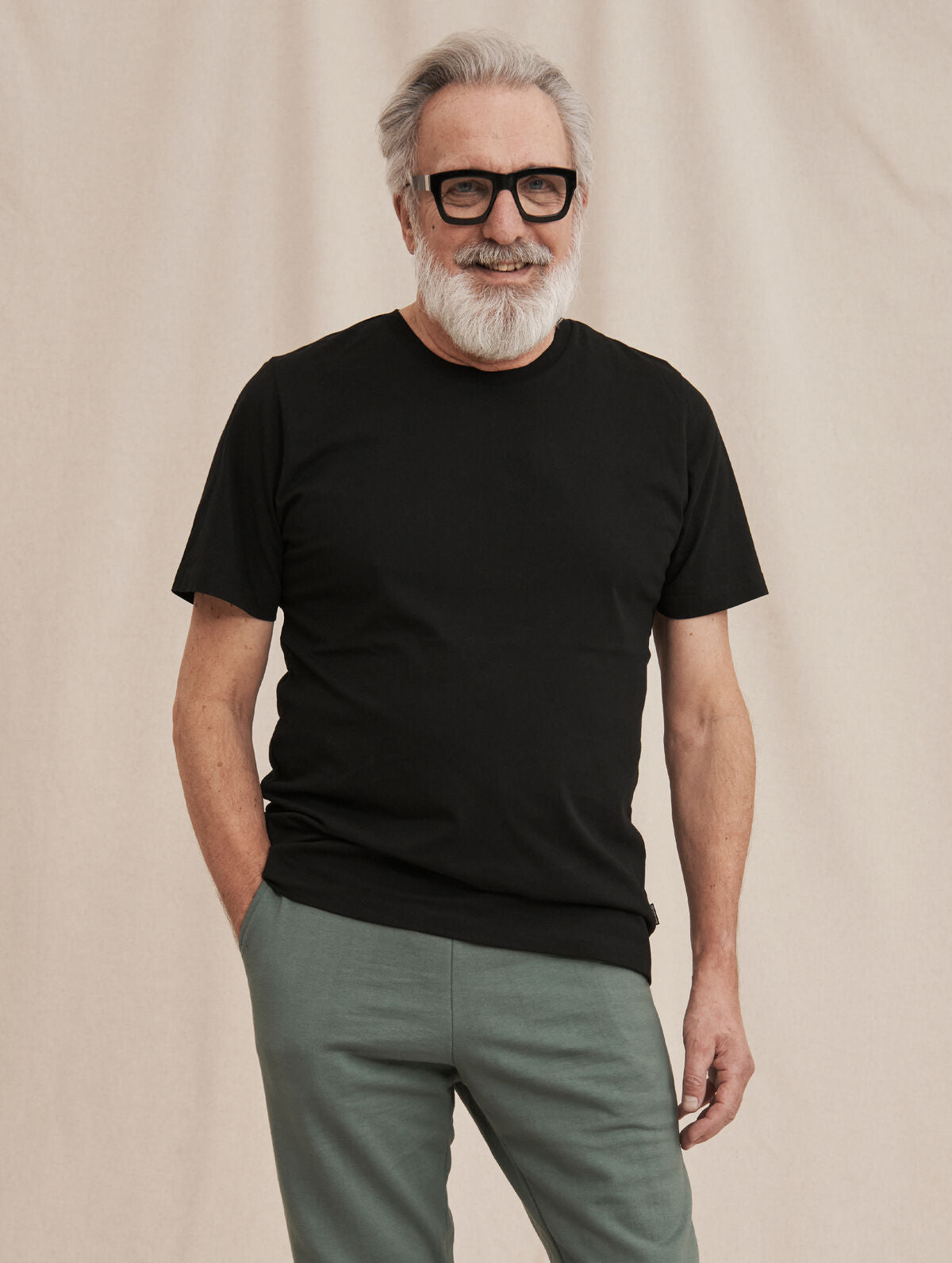 Klassikko T-paita - Musta