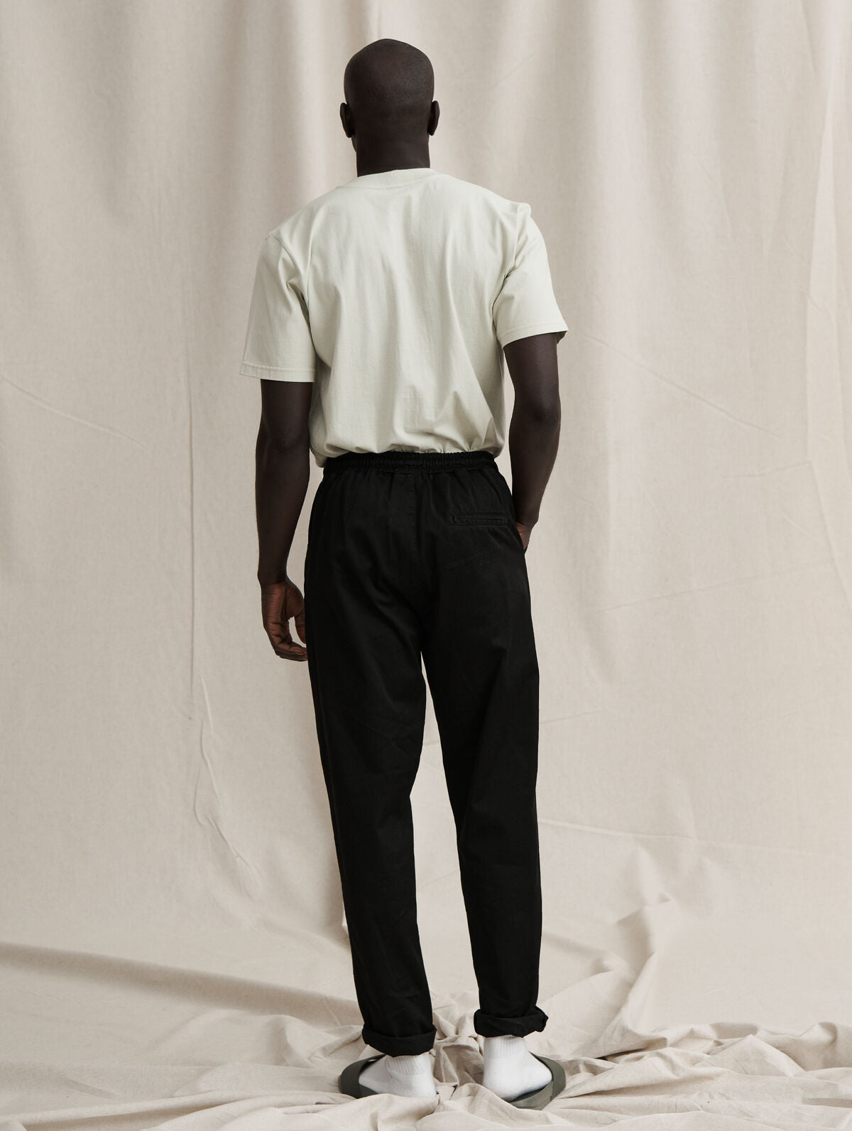 Suorat Anorakkihousut - Musta