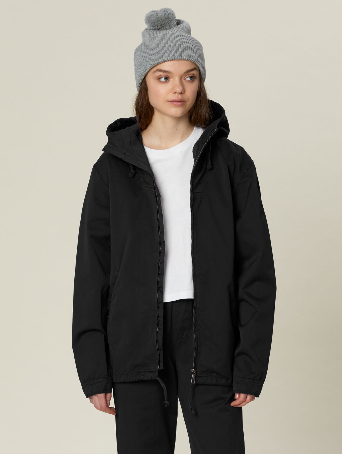 Vetoketjuanorakki Musta