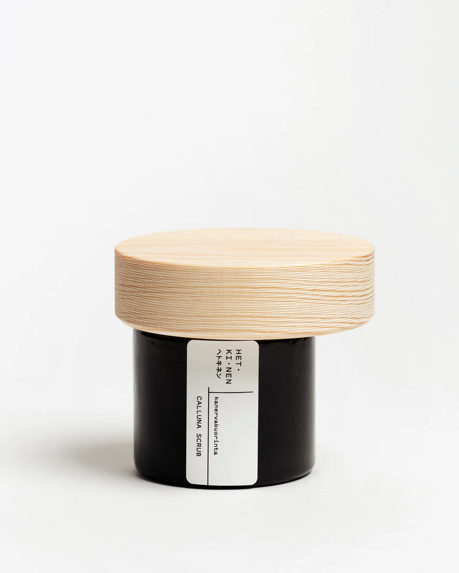 Metsä calluna scrub