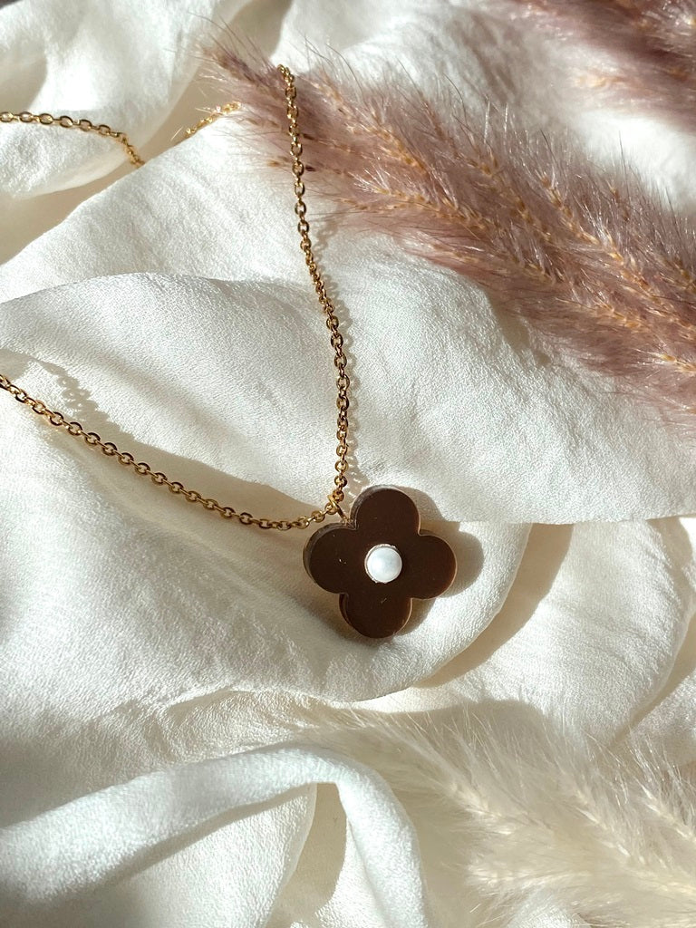 Apila kaulakoru kulta - Butoni Design