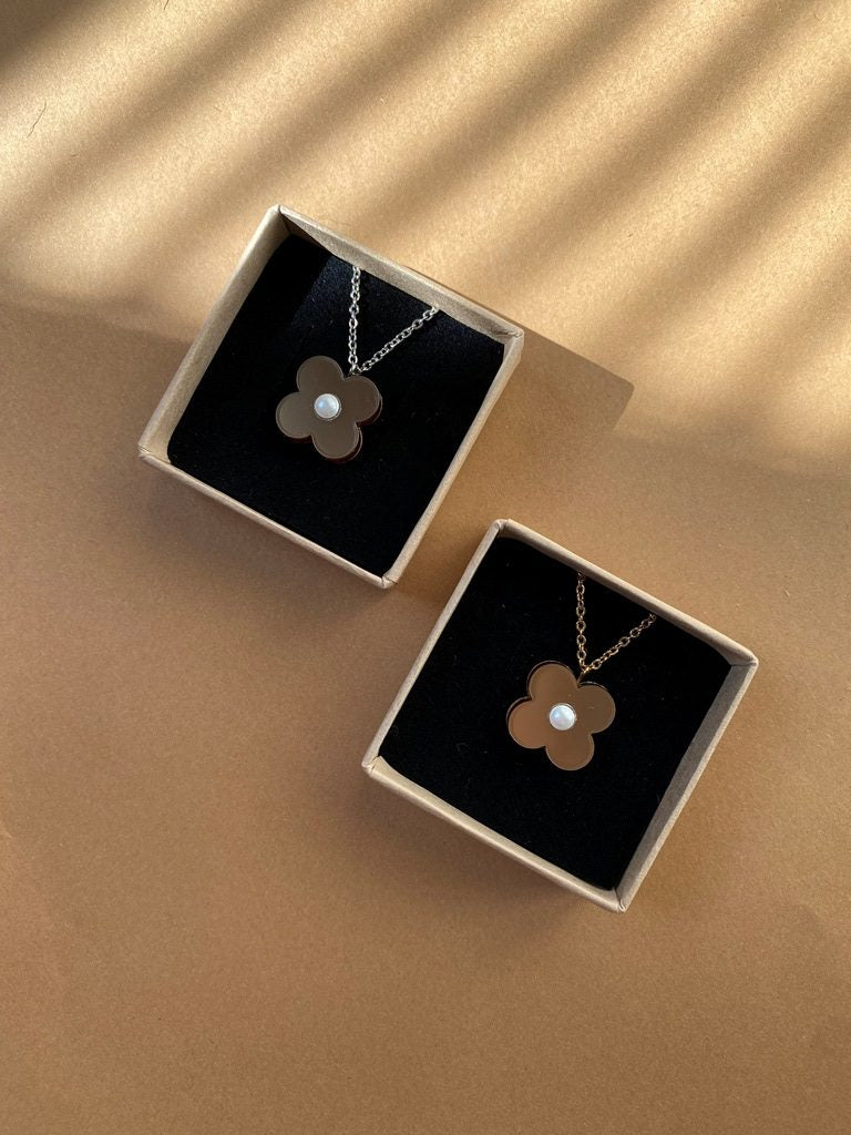 Apila kaulakoru kulta & hopea - Butoni Design