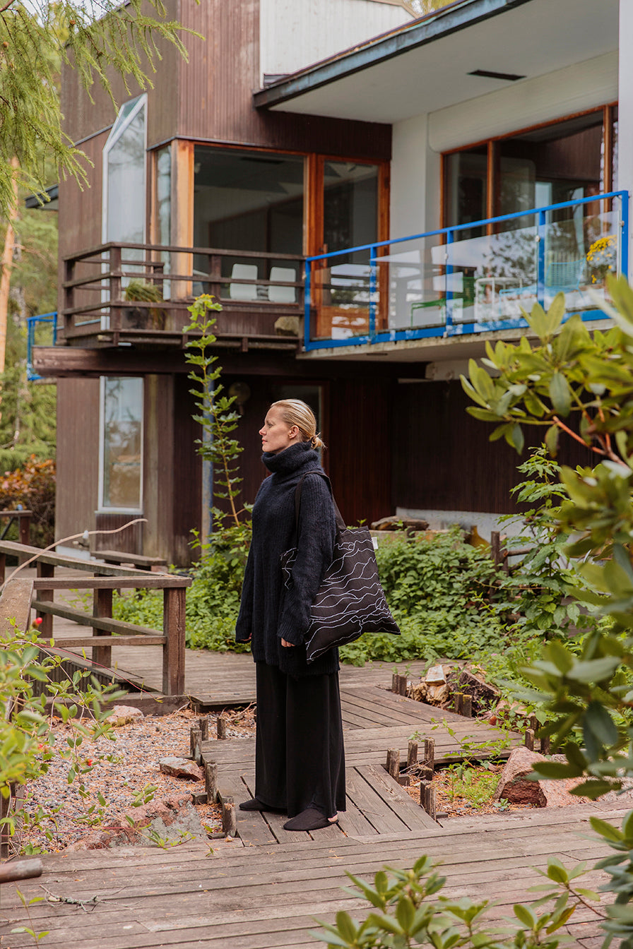 Rakkauden Meri Kangaskassi - Musta