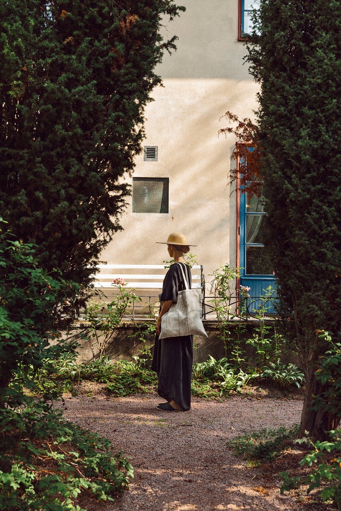 Unien talo Kangaskassi - Valkoinen