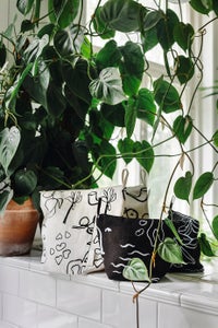 Onnenmaa Kosmetiikkalaukku - Iso