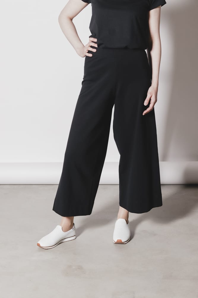 Aarre Alex Culottes housut musta