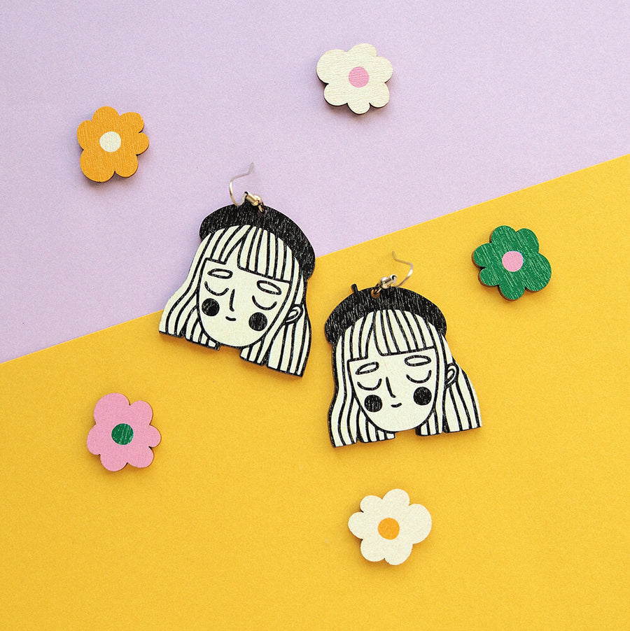 Baskerityttö - korvikset