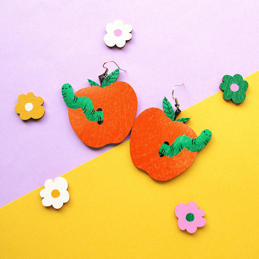 Apple Worm - korvikset