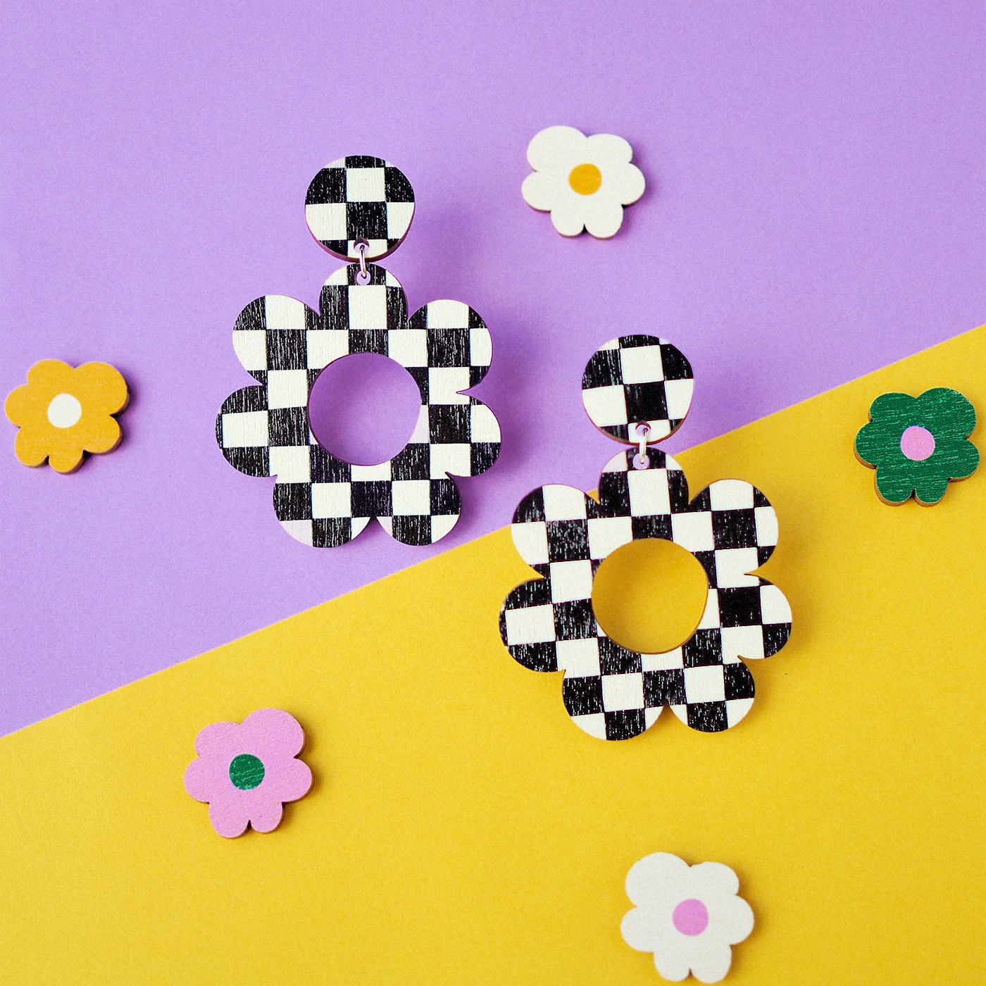 Picnic Flower korvakorut - Musta-valko