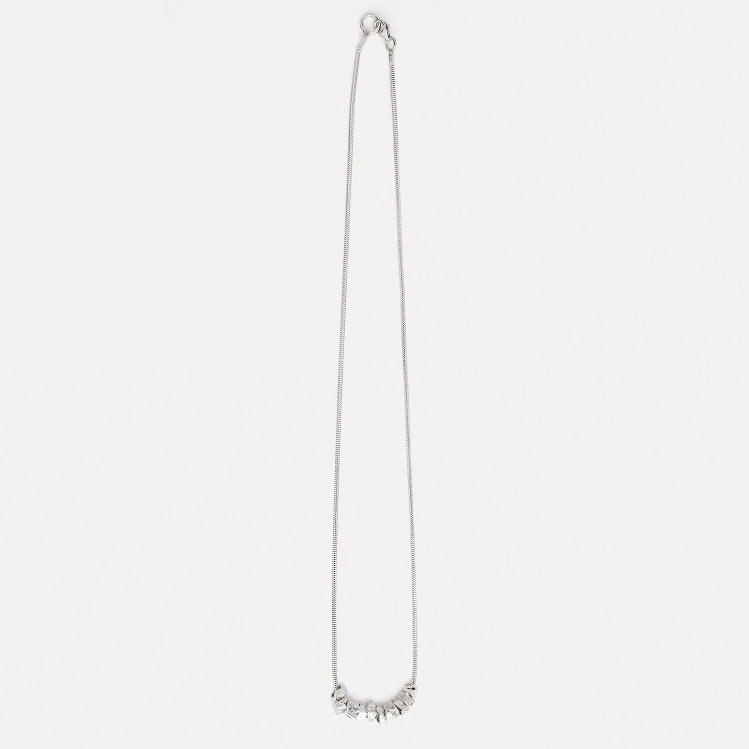 Silver Pearl kaulakoru